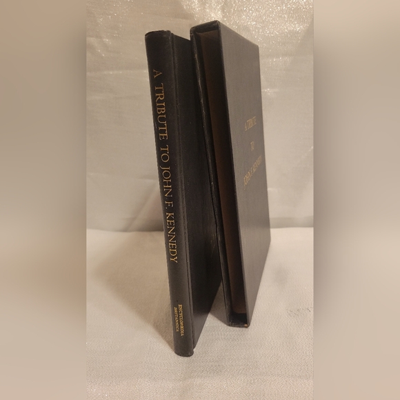 VTG A Tribute To John F Kennedy Hardcover W/SLIP CASE 1964 - Picture 2 of 15